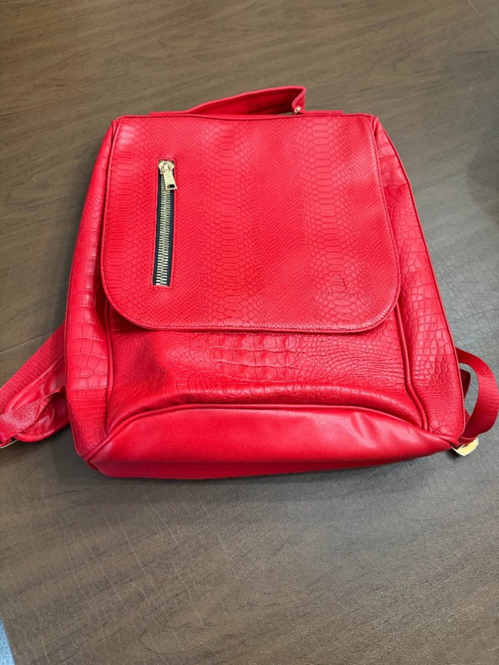 Tote&Carry Classic Weekender Backpack Red Apollo 2 Croc Vegan Leather NWT + Bag